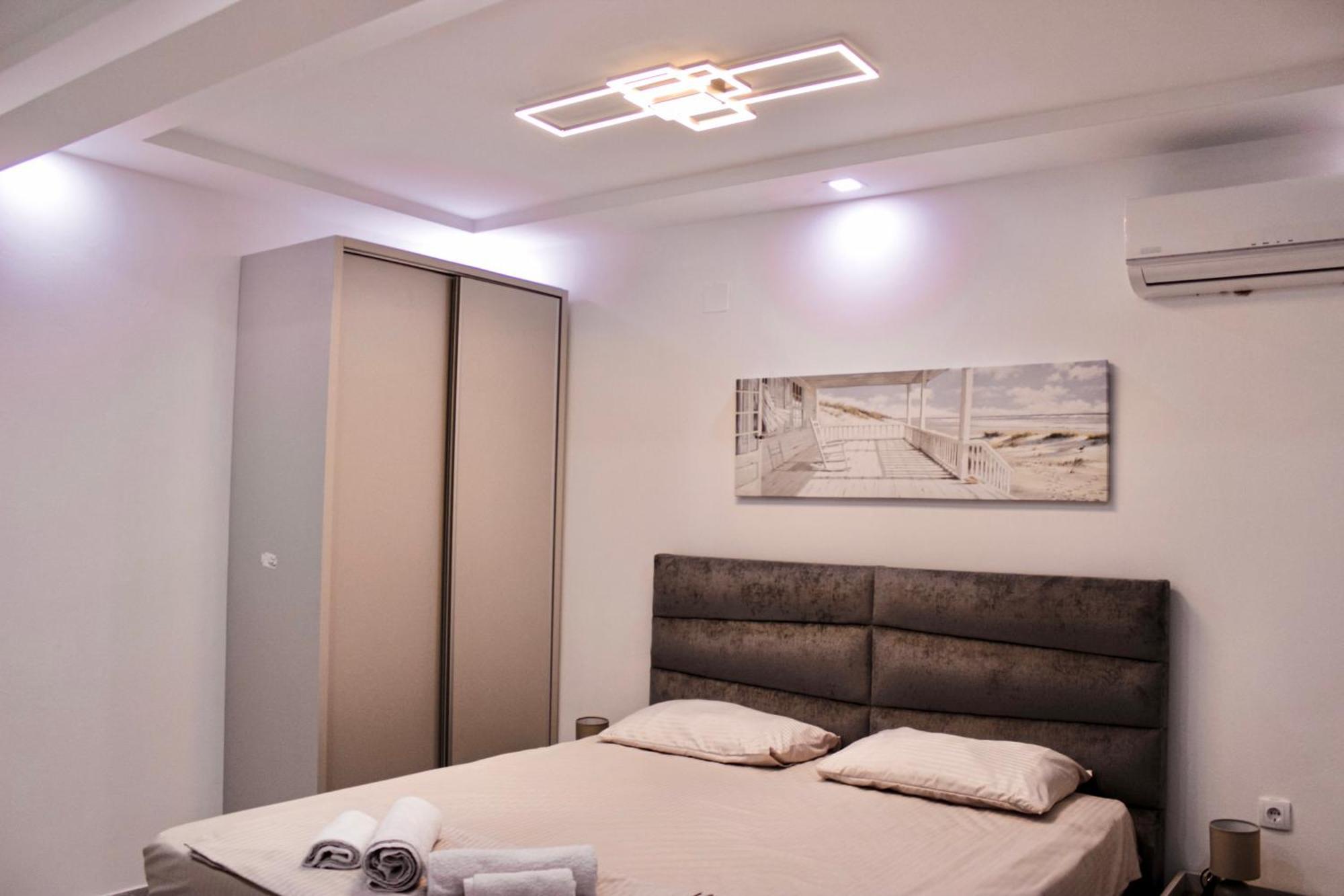 M&H Apartments Ulcinj Buitenkant foto
